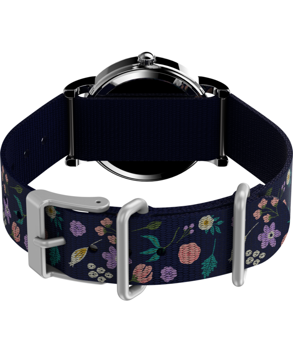 Timex Peanuts Floral x Timex Weekender 31mm Fabric Strap Watch
