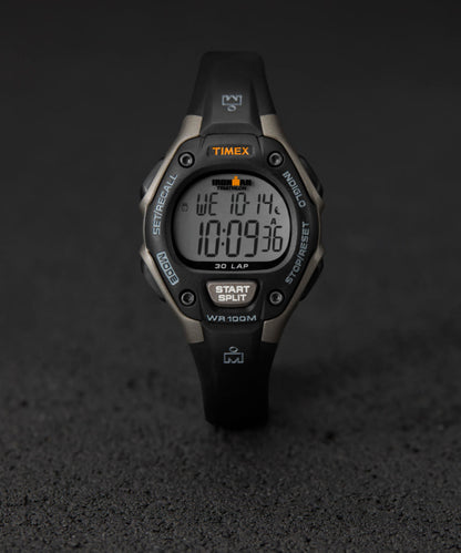 Timex IRONMAN Classic 30 Mid-Size Resin Strap Watch