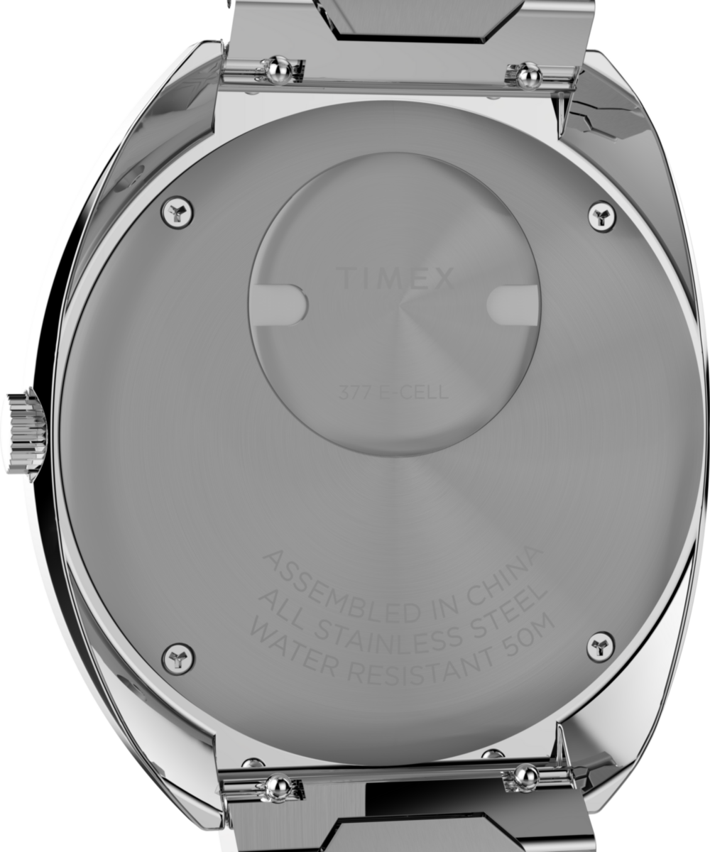 Timex Q Timex 1972 Time Machine Reissue 39mm Stainless Steel Bracelet Watch