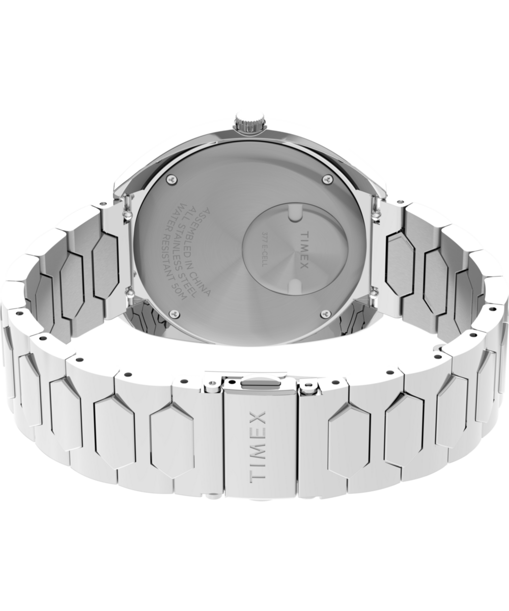 Timex Q Timex 1972 Time Machine Reissue 39mm Stainless Steel Bracelet Watch