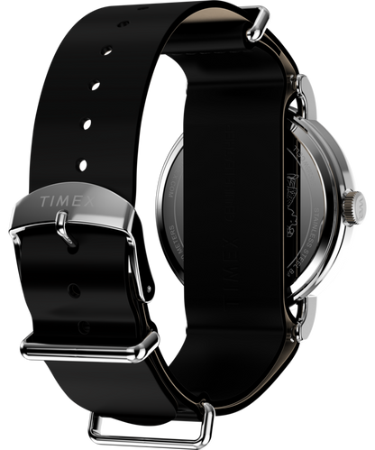 Timex Peanuts x Timex Weekender Snoopy 40mm Leather Strap Watch