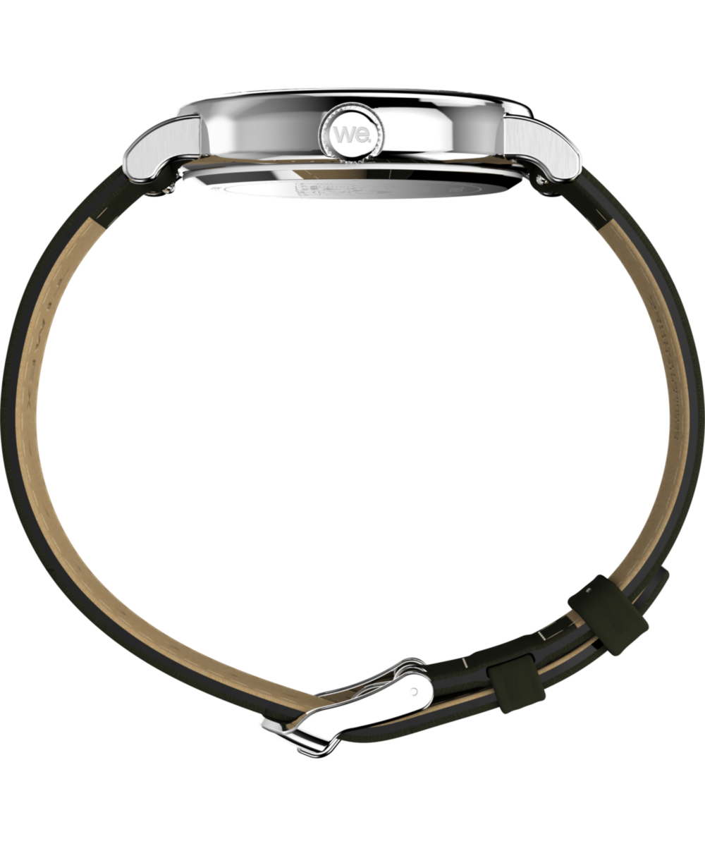Timex Peanuts x Timex Weekender Holiday Dial 40mm Leather Strap Watch